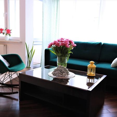 Stylish And Spacious By Cooee Apartments Varsóvia Exterior foto