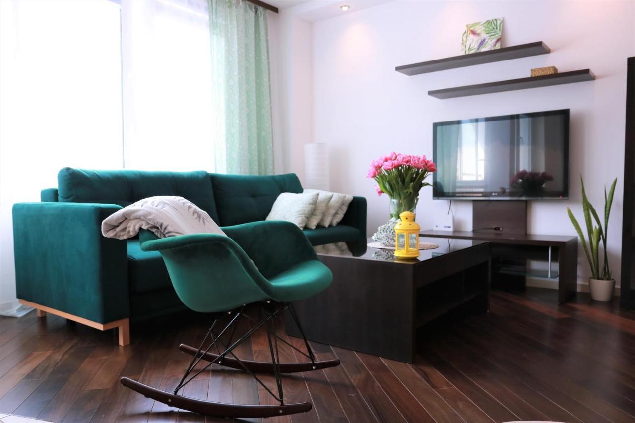 Stylish And Spacious By Cooee Apartments Varsóvia Exterior foto